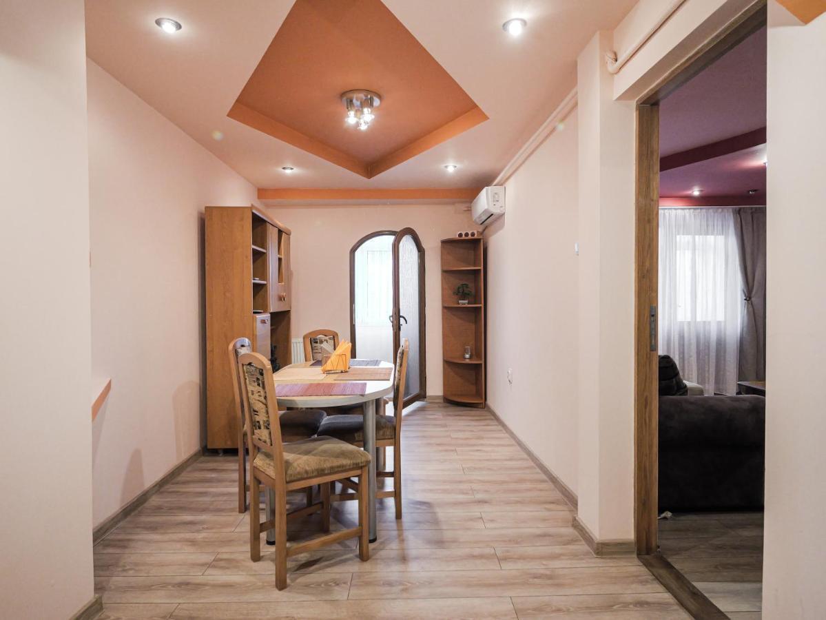Luxury Ultracentral Curtea de Argeş Exteriör bild