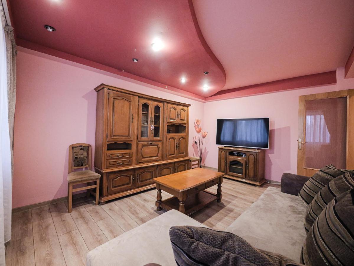 Luxury Ultracentral Curtea de Argeş Exteriör bild